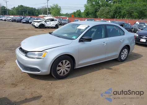 2013 Volkswagen Jetta 2.0L S из США, поврежденный, VIN 3VW2K7AJ2DM368232